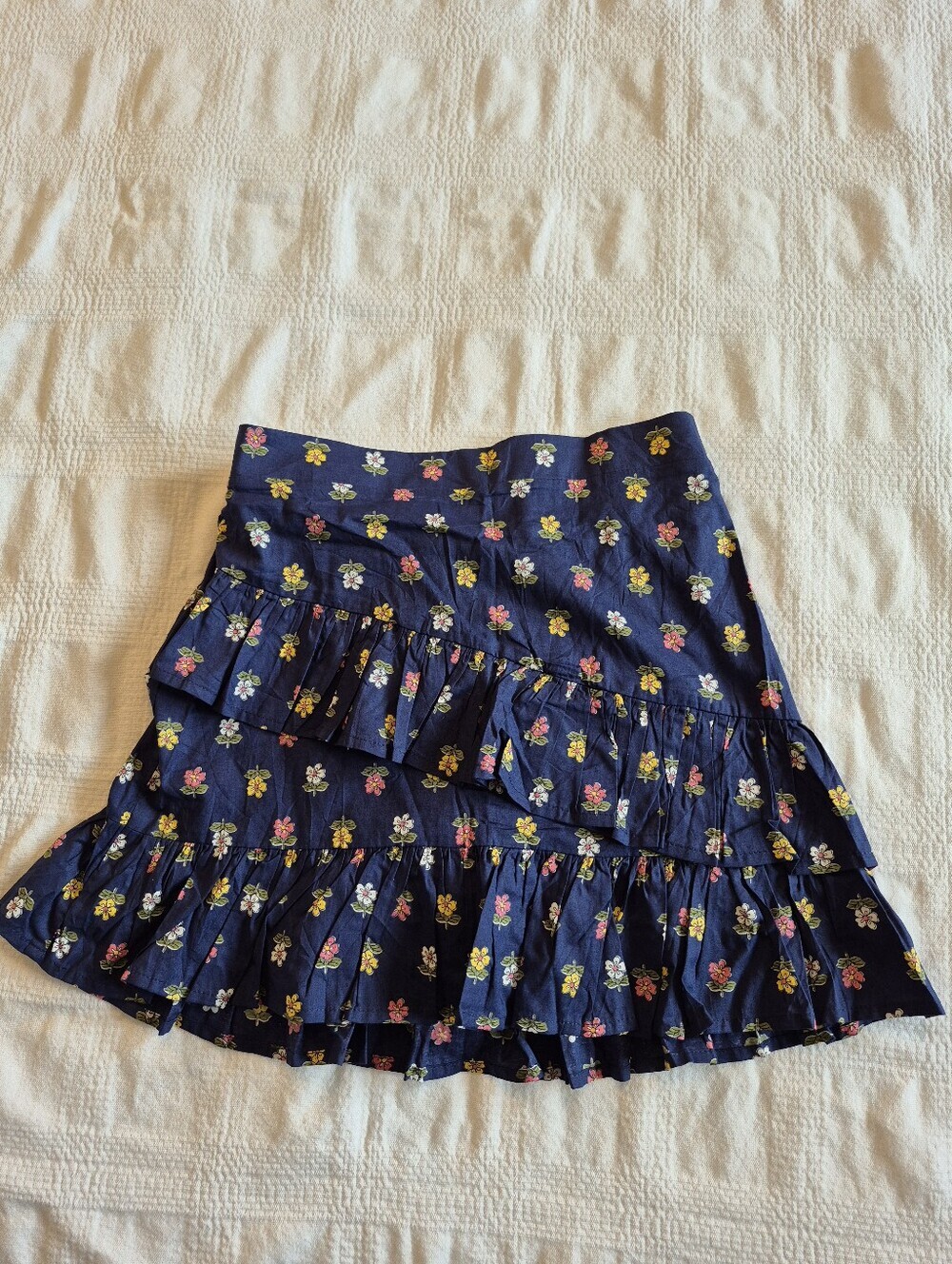 Carter's girls 10/12 navy with floral print skirt has shorts EUC or better